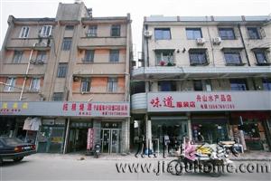 寧波高新區(qū)兩棟樓快貼一起了，地基加固能解決問題嗎？