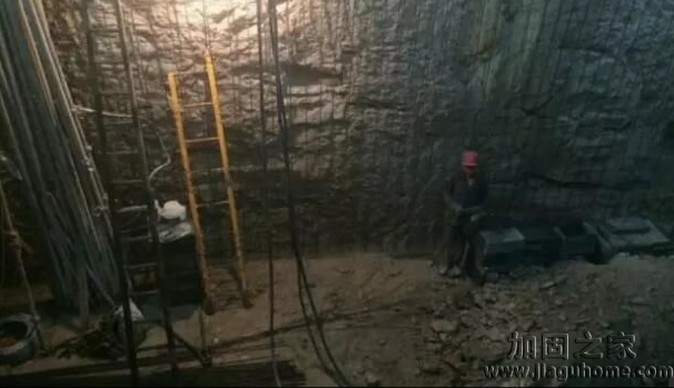 高層住宅地下被掏空，承重柱被破壞通過加固能修復(fù)嗎?