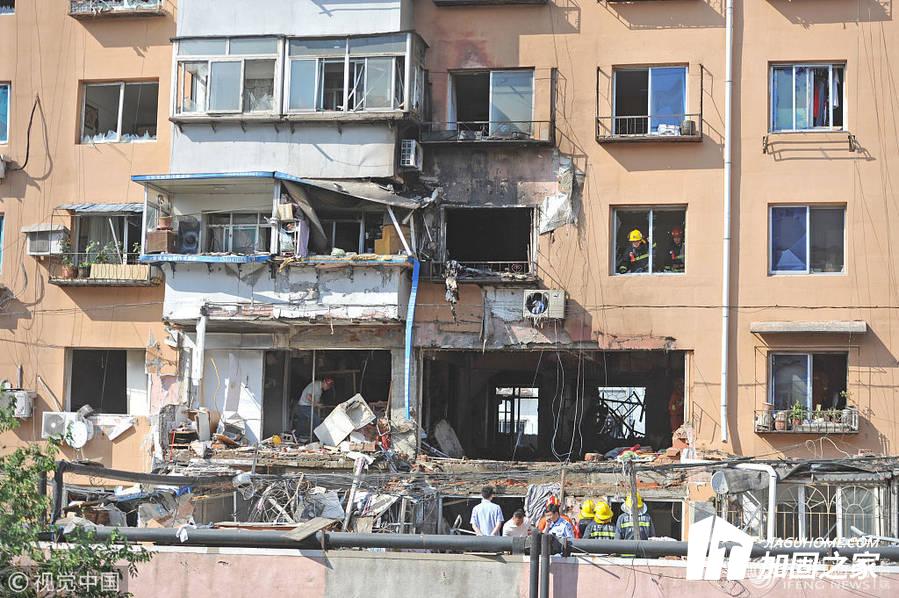 沈陽市某住宅樓突發(fā)爆炸事件，災后的安全鑒定應該怎么處理？