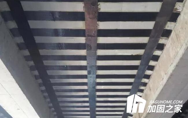 碳纖維板加固和碳布加固相比，有哪些優(yōu)勢?