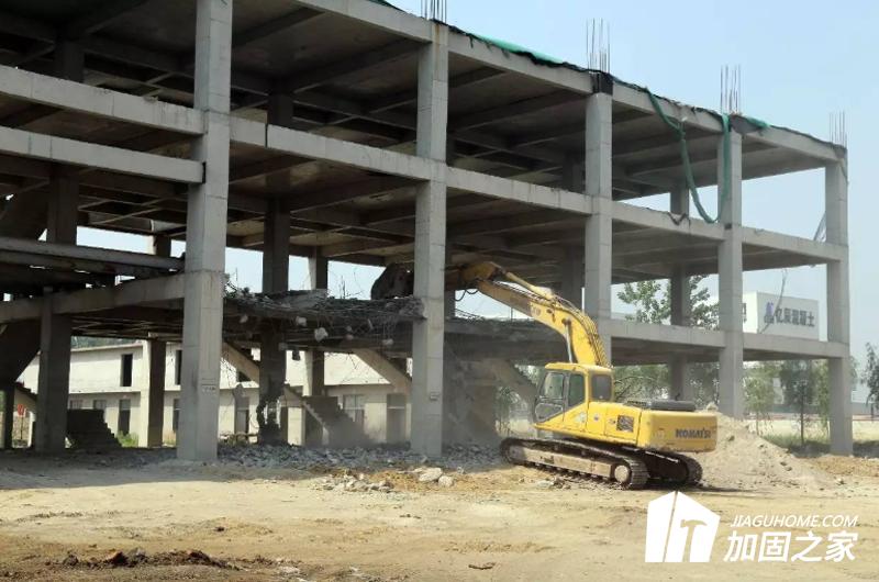 舊廠房改造，重建與違建值得關(guān)注